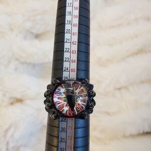 NWOT Epic Dragon-eye Ring in Multi-color eye Gem on Black Band